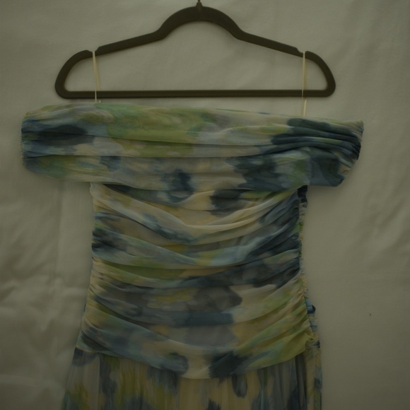 Abercrombie & Fitch Drop-Waist Mesh Maxi Dress - Picture 5 of 5